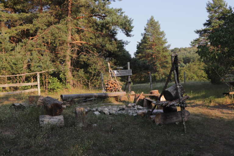 Batkivtsi-7