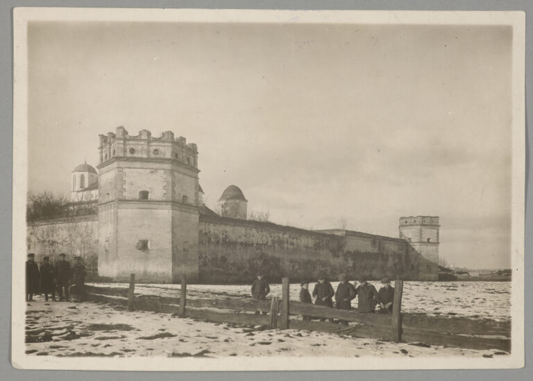 Muzeum Narodowe w Krakowie; www.zbiory.mnk.pl ;MNK XX-f-3316;Bliżej Kultury;fot. B. Cygan M. Szczypiński